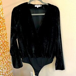 Good American crushed velvet black bodysuit - stunning piece.  Size 3/Large